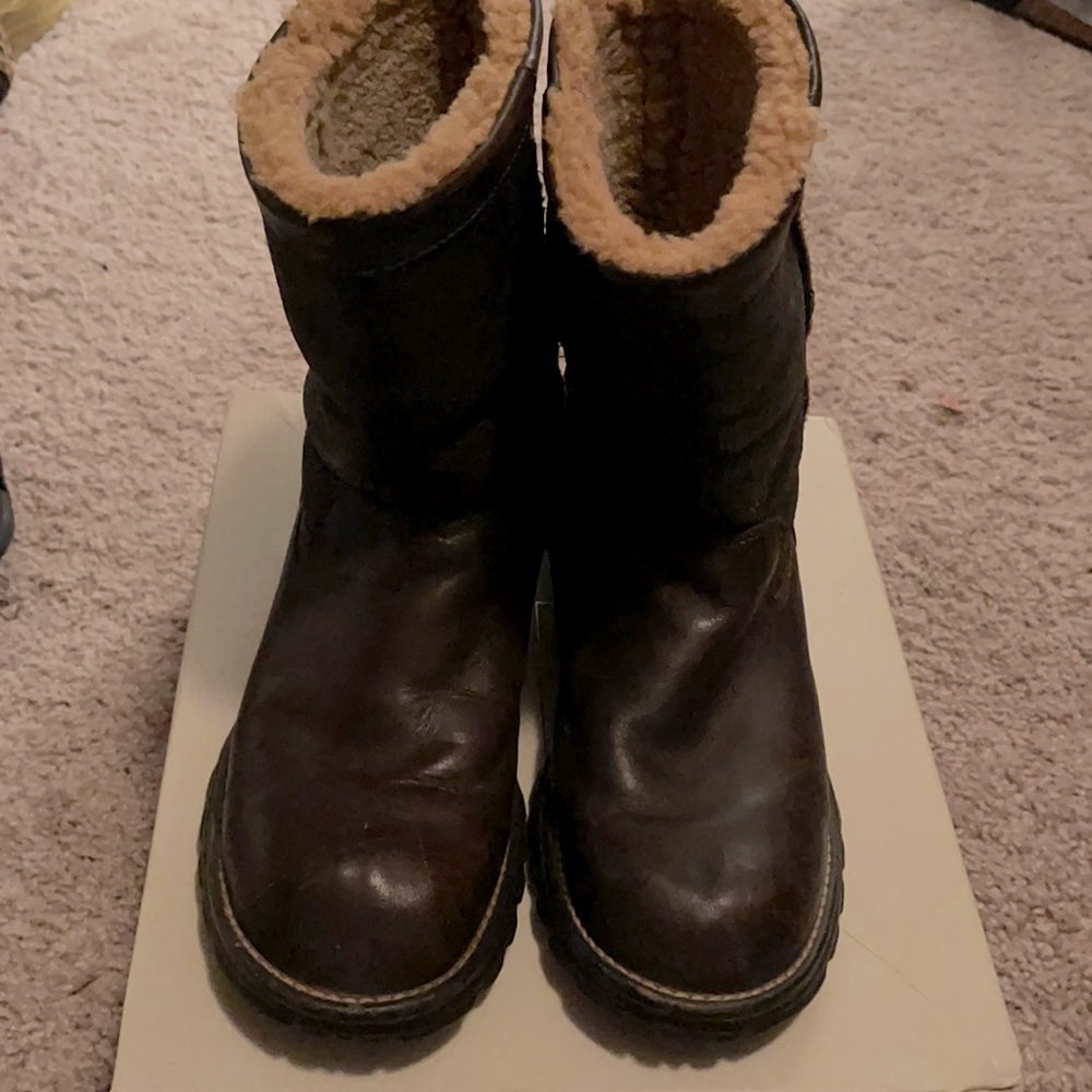 UGG… Brown Leather Bootie